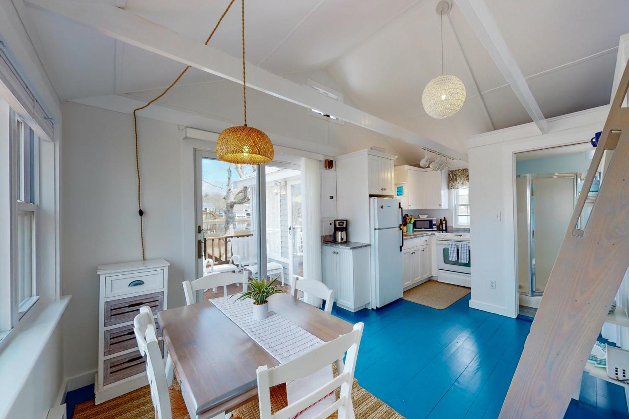 Cottage By The Bay Pocasset 部屋 写真